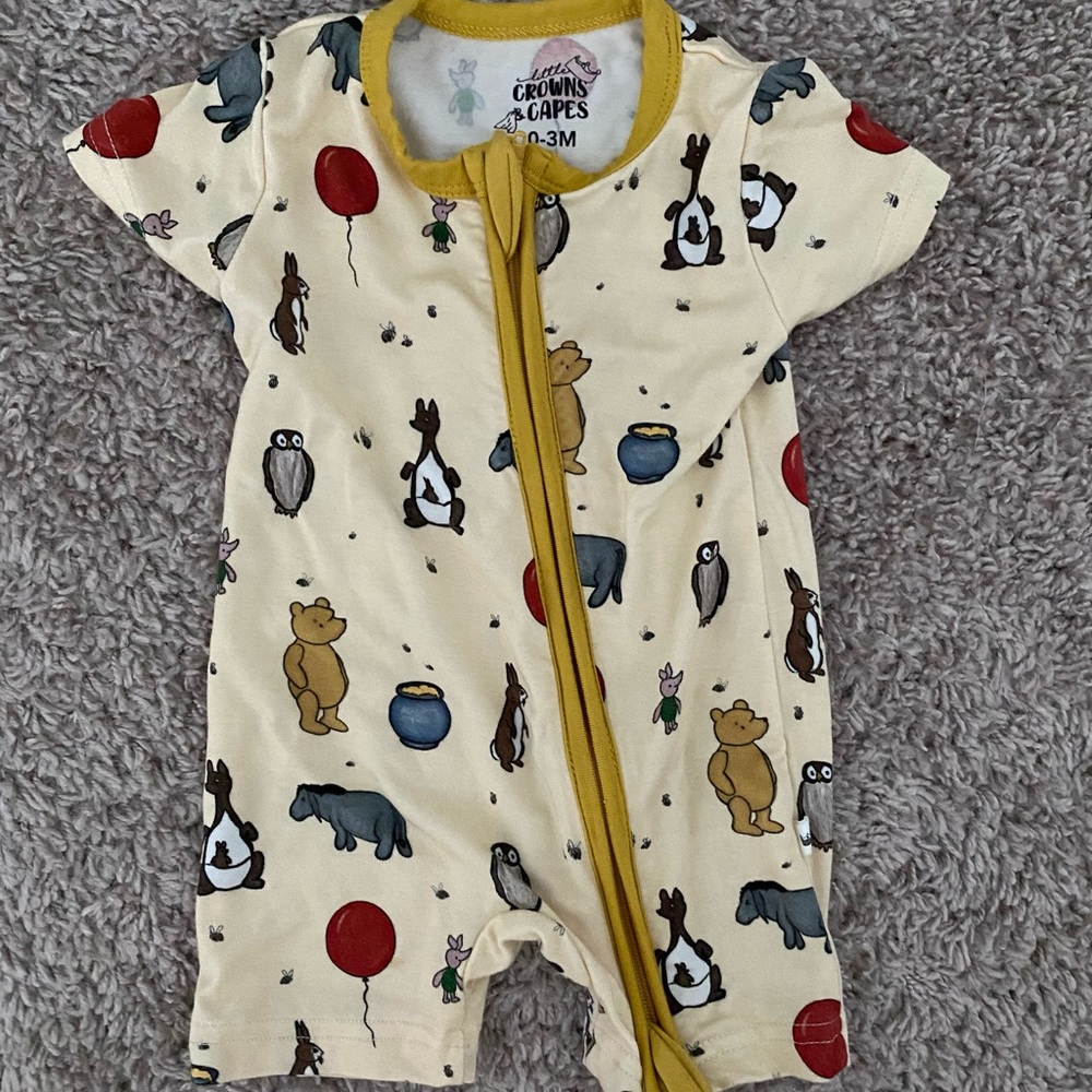 Little crown and capes silly ole bear shortie
